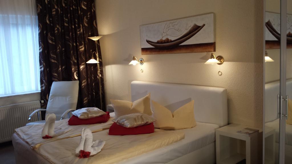 Hotel Haufe Forst  Esterno foto